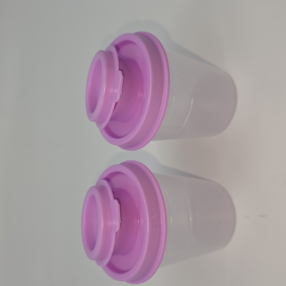 Tupperware Salt and Pepper Shakers Exclusif Color Lilac